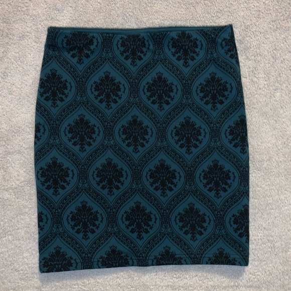 Forever 21 Dresses & Skirts - Forever 21 Mini Skirt